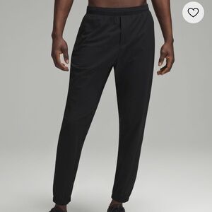 Lululemon - Surge Joggers
